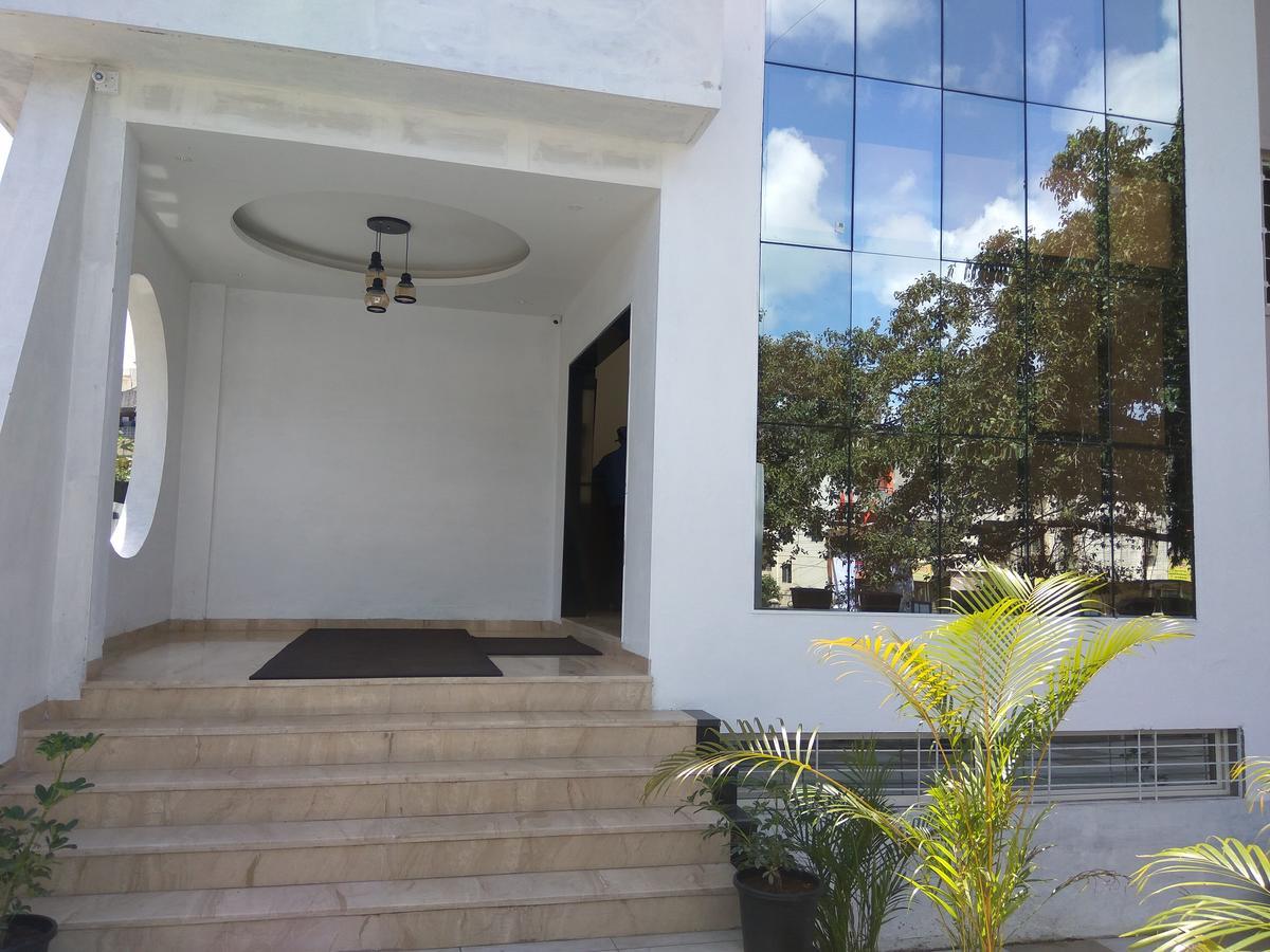 Manasi Inn Satara Exterior foto